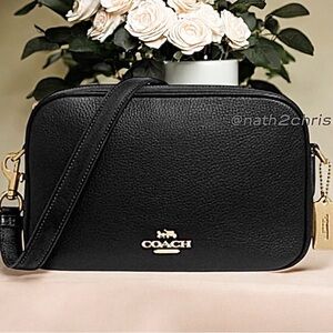 Coach Jes Crossbody Bag in Pebble Leather Black.